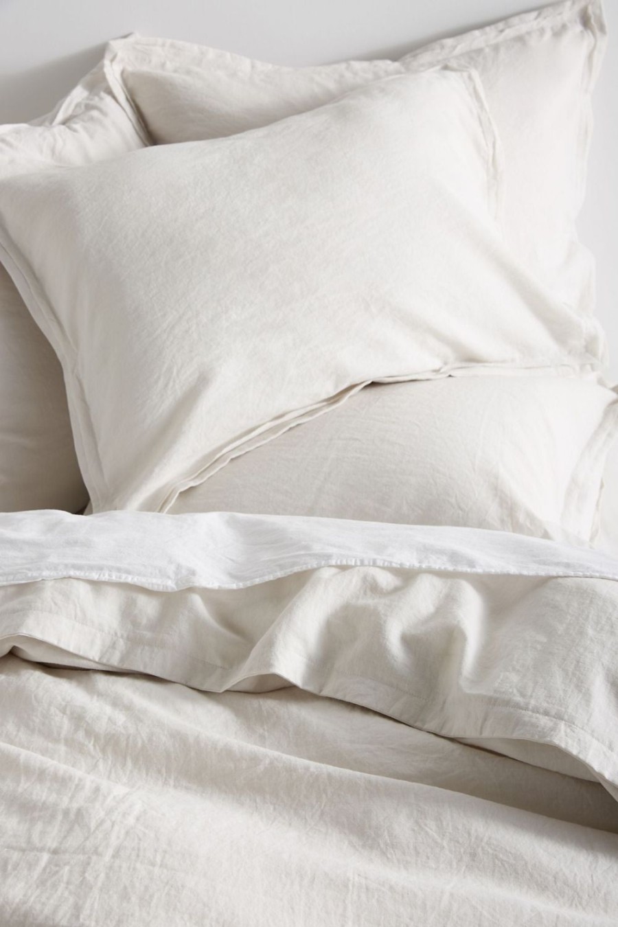 Sweet Peas Linen Pillowcases | Standard