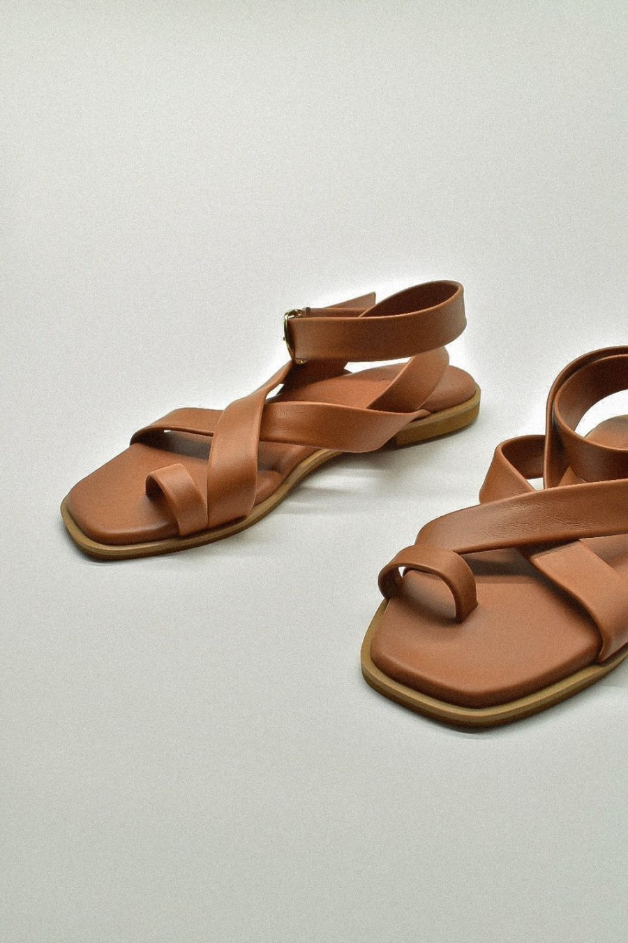 Sweet Peas Munich - Luxe Sandal (Sizes Run A Little Big - Please Read Description